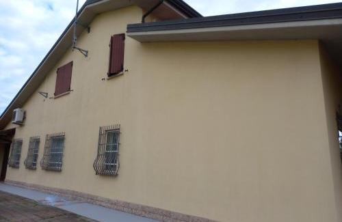 Ferrara Apartment | 4 giugno Ferrara