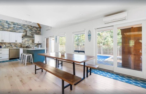Ocean Bay Park House | 4 Houses from Ocean- Heated Pool Rooftop deck