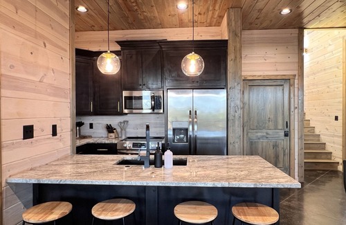 Pickens Cabin | 4 King Suites | Pet-Friendly Cabin w/Sunset Views + Ride to ATV Trails