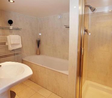 Arden House | 4 Lomond Castle