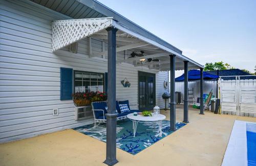 Chattanooga Apartment | 4 Mi to Downtown Chattanooga Vibrant Studio