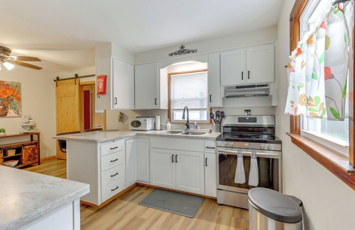 Zanesville House | 4 Mi to Main Street! Family Getaway in Zanesville