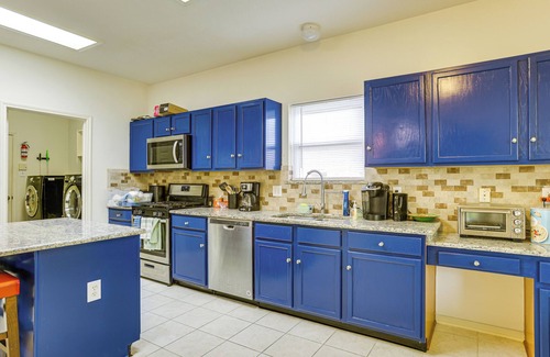 Spring House | 4 Mi to Old Town Spring: Family Retreat w/Yard!