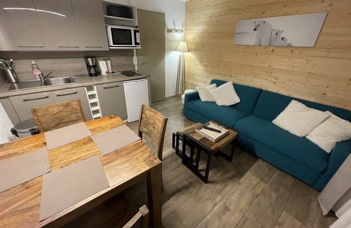 Bergers Apartment | 4-person apartment with balcony in a 4* residence Swimming pool Sauna Golf Outdoor games