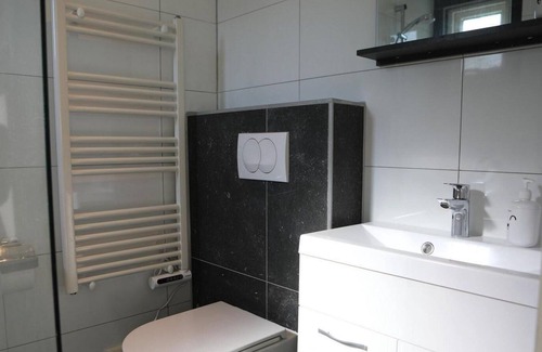 Baarland House | 4-person family bungalow on a holiday park near the sea in Baarland