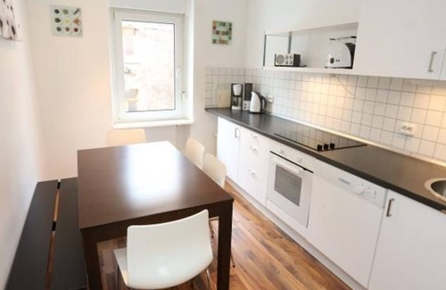 Mitte Apartment | 4-room apartment - Apartment house Galgenhofstr. 43-45