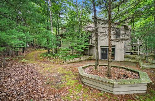 Maple City Apartment | 4 Skippers Wood #3