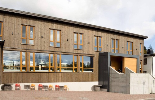 Lillhagen House | 4-Star Room with Free Breakfast and Spa Bath