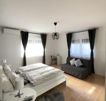 Kraljevec Sesvetski Apartment | 4 STARS APARTMENTS Near Airport