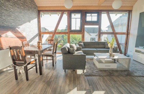 Oberneisen Apartment | 4 Sterne - Ferienwohnung "rabenlay"