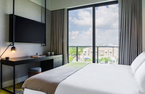 Midtown Hotel | 4 Stylish Midtown Miami Boutique Experience with Rooftop Pool Views