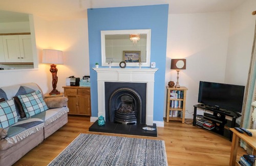 Bushmills House | 4 The Cloisters