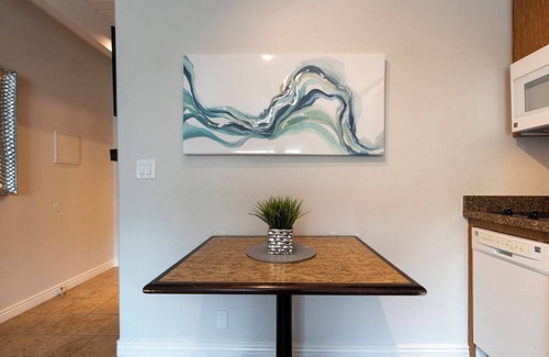 San Clemente Hotel | 4 Units w/Kitchen & Pool | Near Beach & Downtown