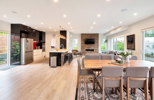 Royal Oak House | 40B Buckley Road, Epsom