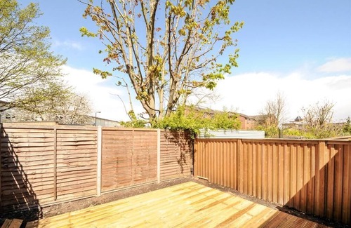 West Hill House | 41 Pirbright Rd, 4 Bed House Near Wimbledon Tennis