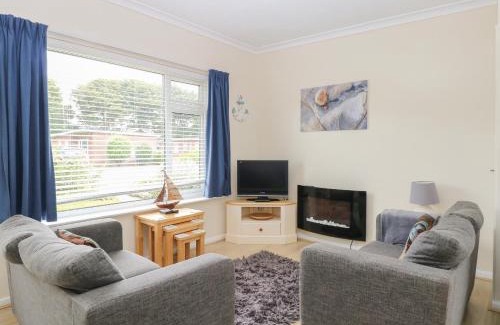 Mundesley House | 41 Siesta Mar Chalet Park