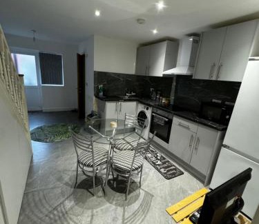 Welford Apartment | 42 Guthridge Crescent