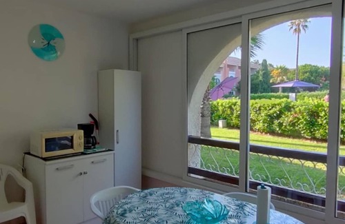 Bravone Apartment | 42 sq.m. air-conditioned apartment in Marina di Bravone, 200 m. from the beach