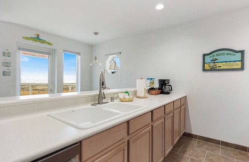 Westport Condo | 423 To the Ocean and Beyond - Beautiful Oceanview Condo