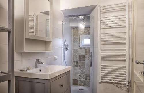 Santa Maria Novella Apartment | 43 Palazzuolo House by 360Rentals