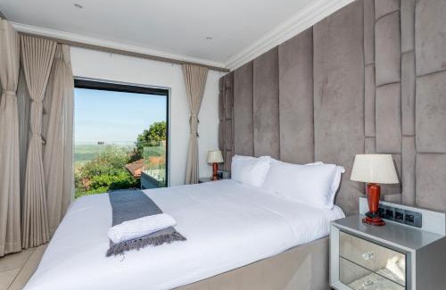 Kareeberg House | 44 Horsewood Drive Zimbali Estate