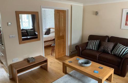 Treator House | 44 Raleigh Close@Padstow