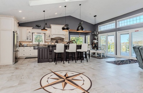 Tobermory Cottage | 45 Degrees North - Tobermory Hot Tub & Games Room