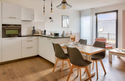 Fouesnant Apartment | 450m beach- Comfort in this pretty flat for 4