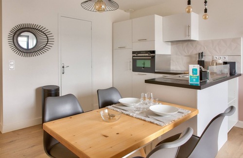 Fouesnant Apartment | 450m beach- Comfort in this pretty flat for 4