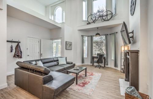 Central West End Apartment | 4632 First Floor Hidden Gem