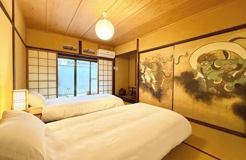 Kaizuka Resort | 4BDR/12ppl/6min walk from Sta./3Parking spaces/Bicycle rental/Hot spring nearby