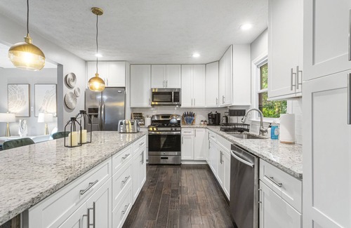 Blackwells House | 4bed/3 bath Marietta- Monthly- flexible Stays- Pet Friendly