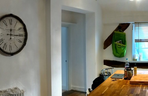 Leominster House | 4bedhouse/leominster/hiking/castles/sleeps7/wifi