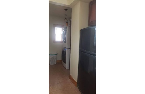 Woodridge House | 4BR/2 Full Bath - Sleeps 10! Large Yard! 2 Cars!