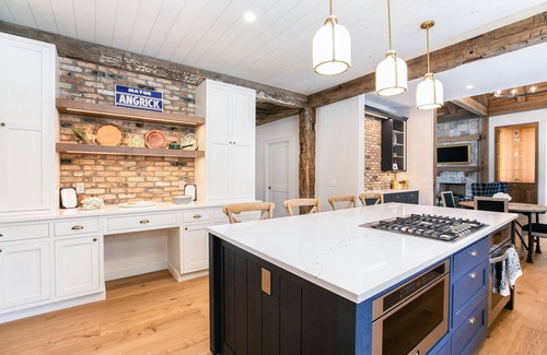 Georgetown House | 4BR Fr. Sorin's House w/Pool and Paddle Tennis