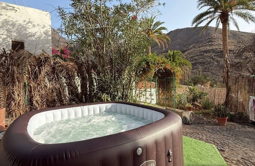 Agaete House | 4BR Heaven close to Nature and Ocean in quiet setting
