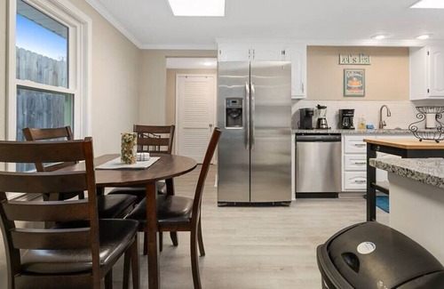 Kansas City House | 4BR Home Northland/Safe/Pets Welcome!