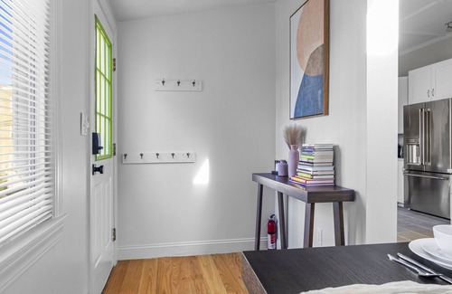 East Somerville House | 4BR Lux House near Harvard/MIT + Free Parking + BBQ + Fire Pit