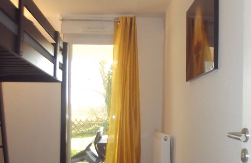 Saint-Germain-sur-Morin Apartment | 4km Disney,large apartment,ground floor,6 pers with private garden in quiet area