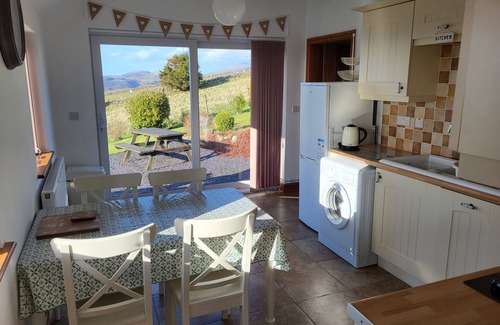 Llanllyfni Cottage | 5* accredited charming traditional Welsh stone Cottage in Snowdonia