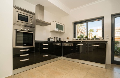 Porto de Mos Apartment | 5* APARTMENT WITH AMAZING SEA VIEWS