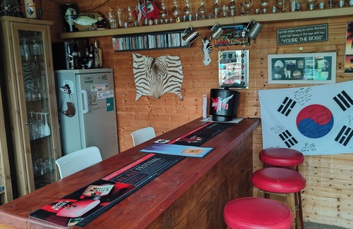 Poole House | 5 Bed Dorset Escape