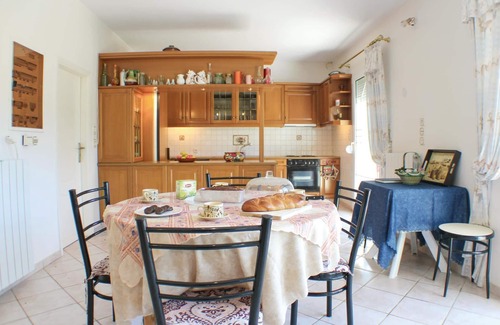 Kato Diminio House | 5 bedroom accommodation in Xilokastro