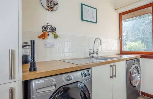 Fearnan Cottage | 5 bedroom accommodation in Fearnan, near Aberfeldy