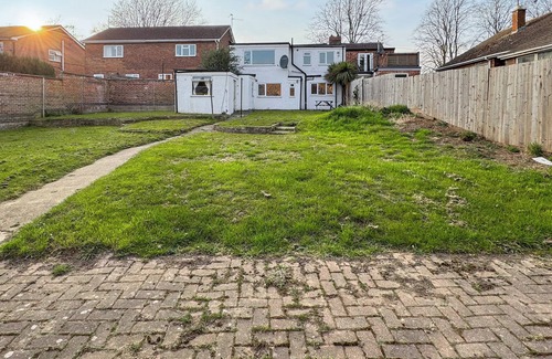 Pinchbeck Cottage | 5 bedroom accommodation in Spalding