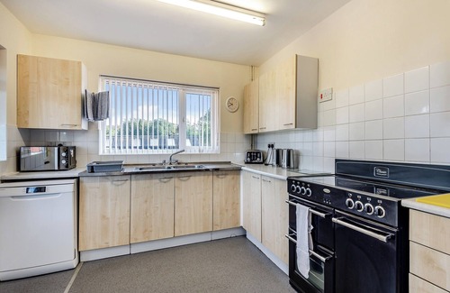 Tunstall Cottage | 5 bedroom accommodation in Heritage Marina, near Congleton