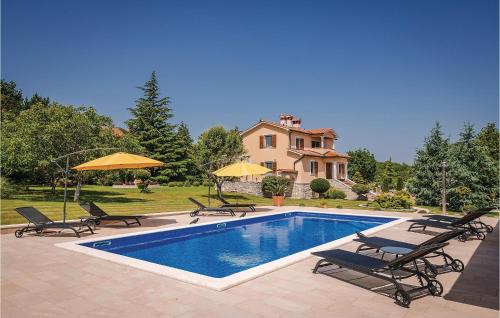 Rogocana House | 5 Bedroom Beautiful Home In Labin