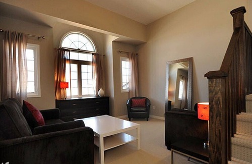 Highland West House | 5 + bedroom Executive Home