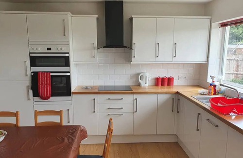 Cheltenham House | 5 bedroom gem by Pittville Park