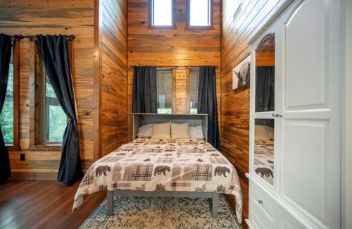 Hochatown House | 5 Bedroom Luxury in the heart of town